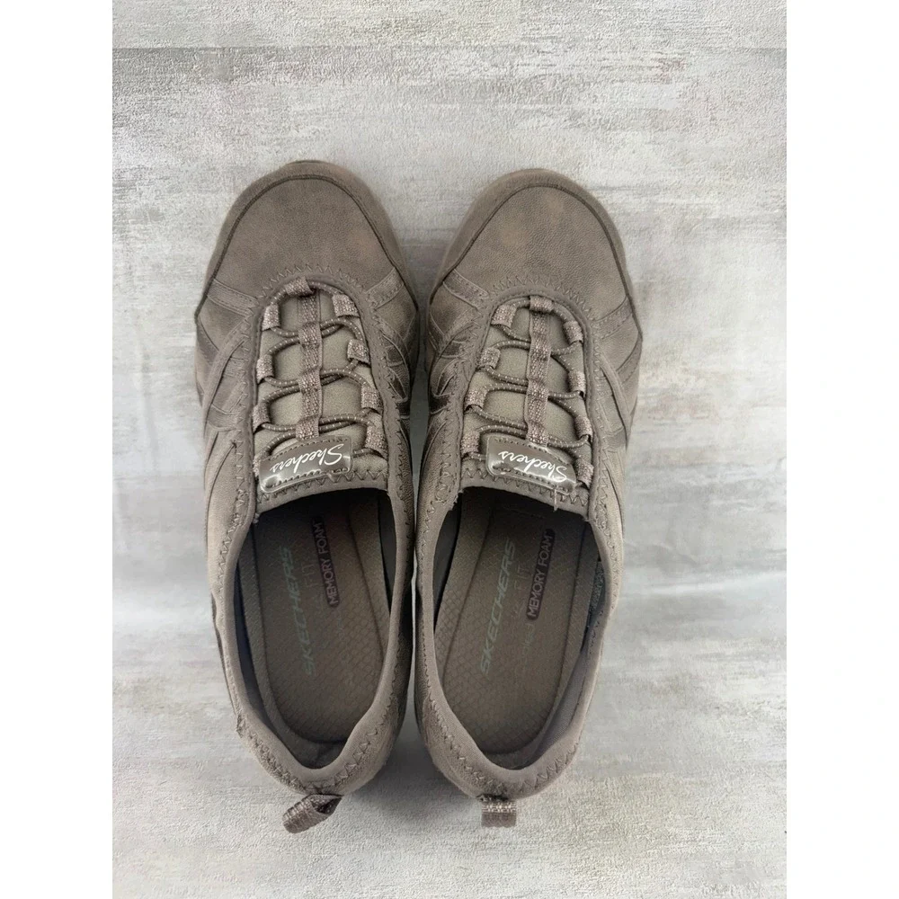 Skechers relaxed fit
